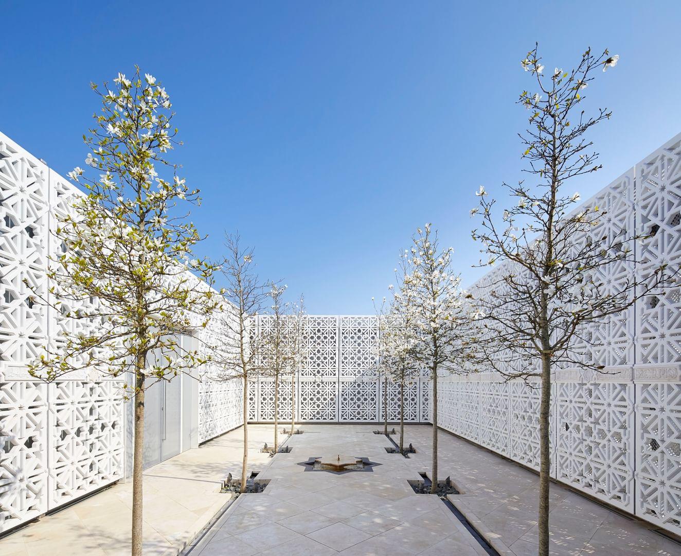 Aga Khan Centre Tour